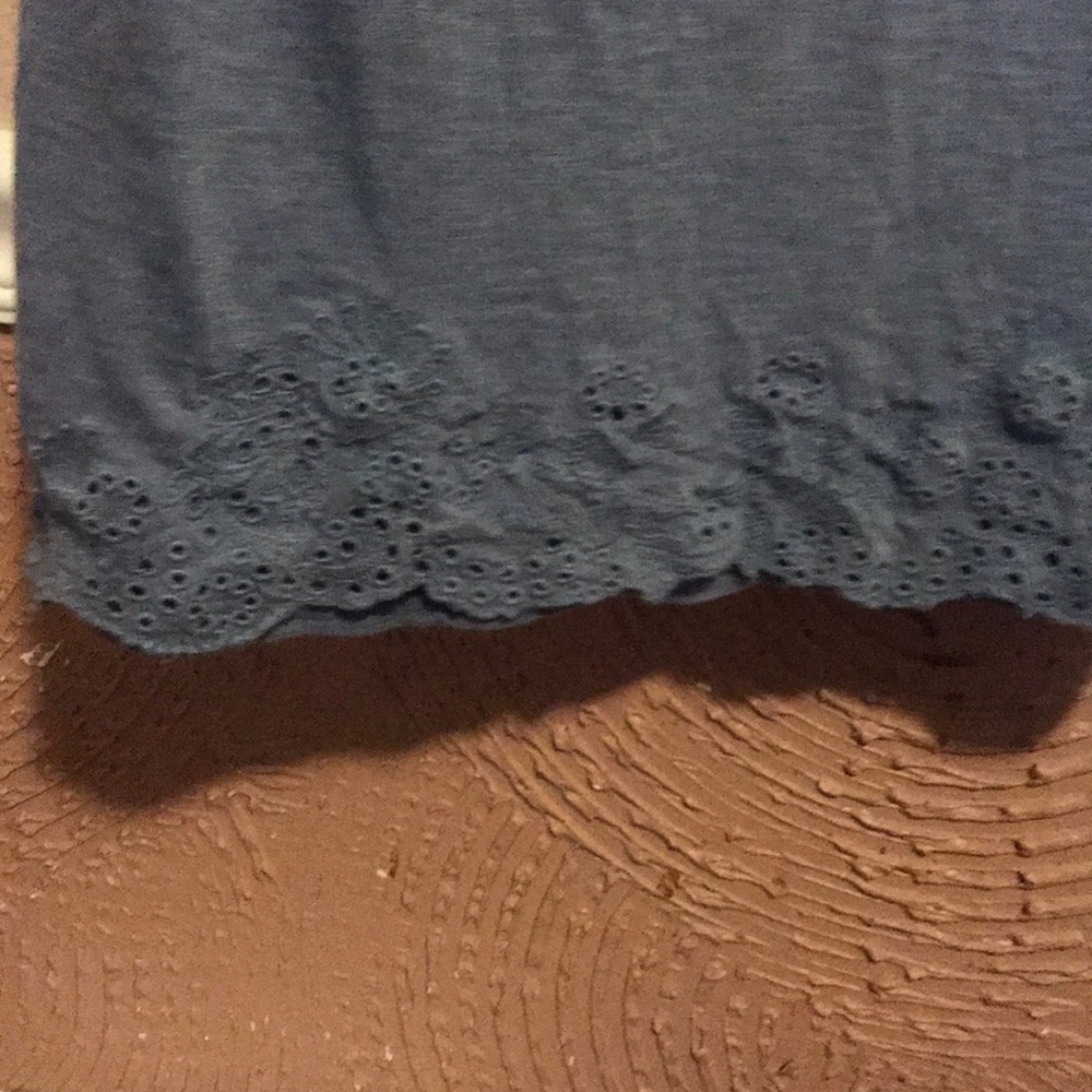 Loft Shirt - Picture 3 of 3